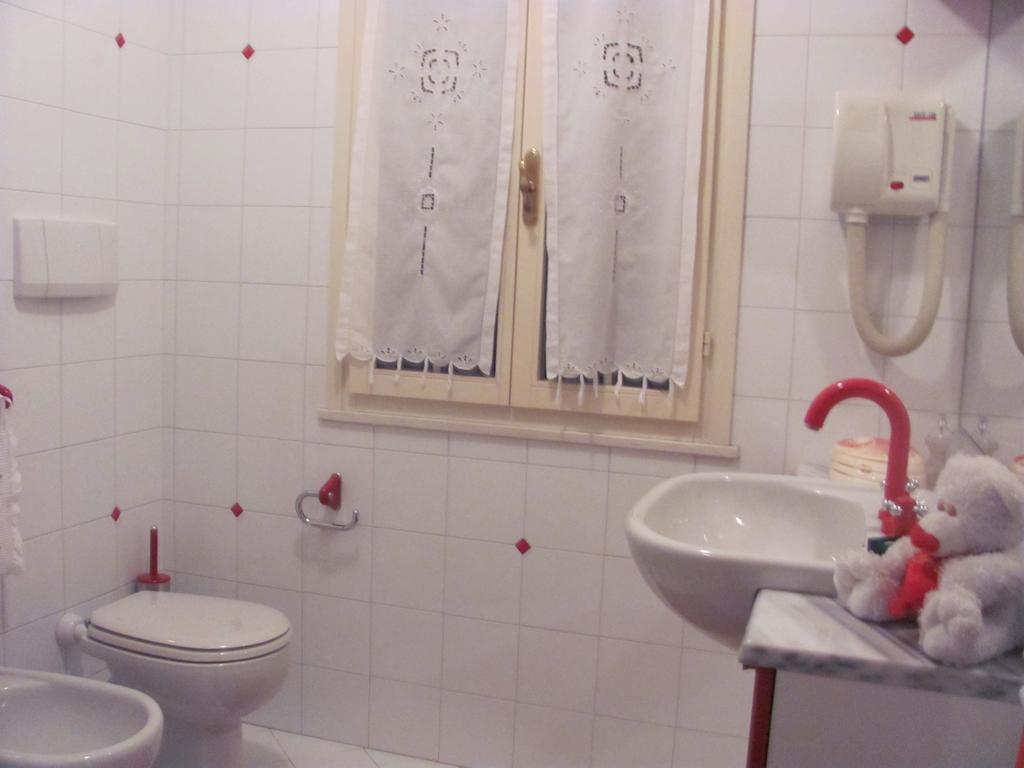 Villa Giusy B&B Cesena Kamer foto